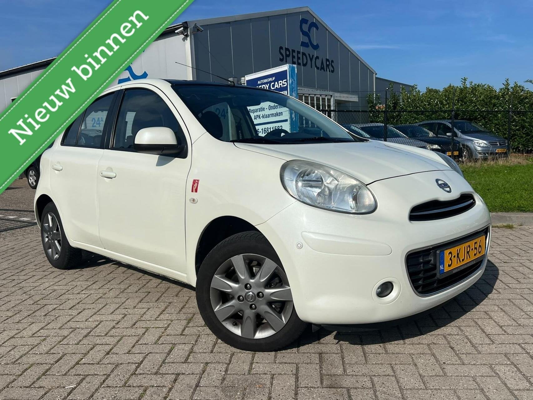 Nissan Micra 1.2 DIG-S Tekna 2013 5DRS Clima Pano Cruise, Auto's, Voorwielaandrijving, Euro 5, Stof, Zwart