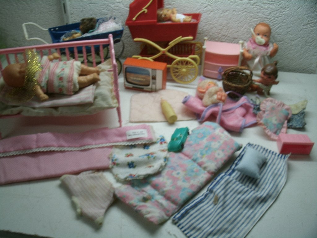 13c 2 poppen kinderwagens enz, Ophalen of Verzenden, Pop