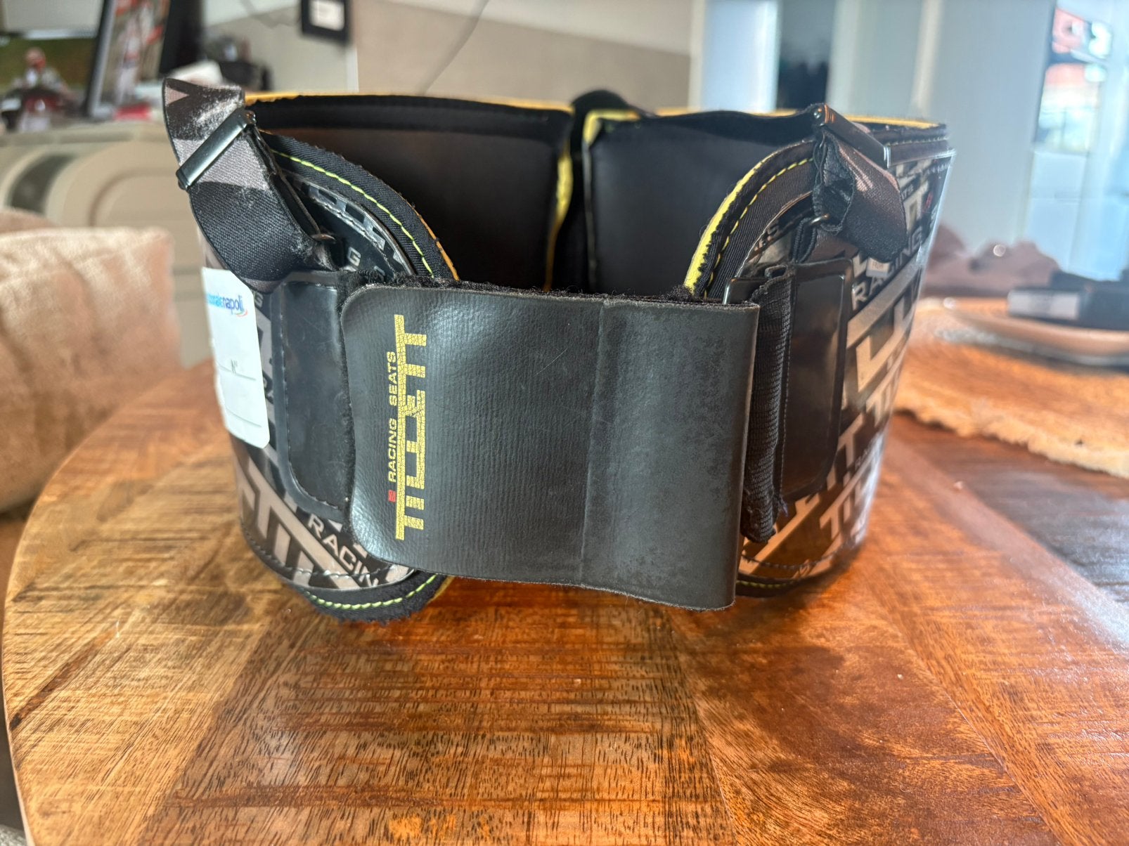 Tillett P1 rib protector, Ophalen, Zo goed als nieuw