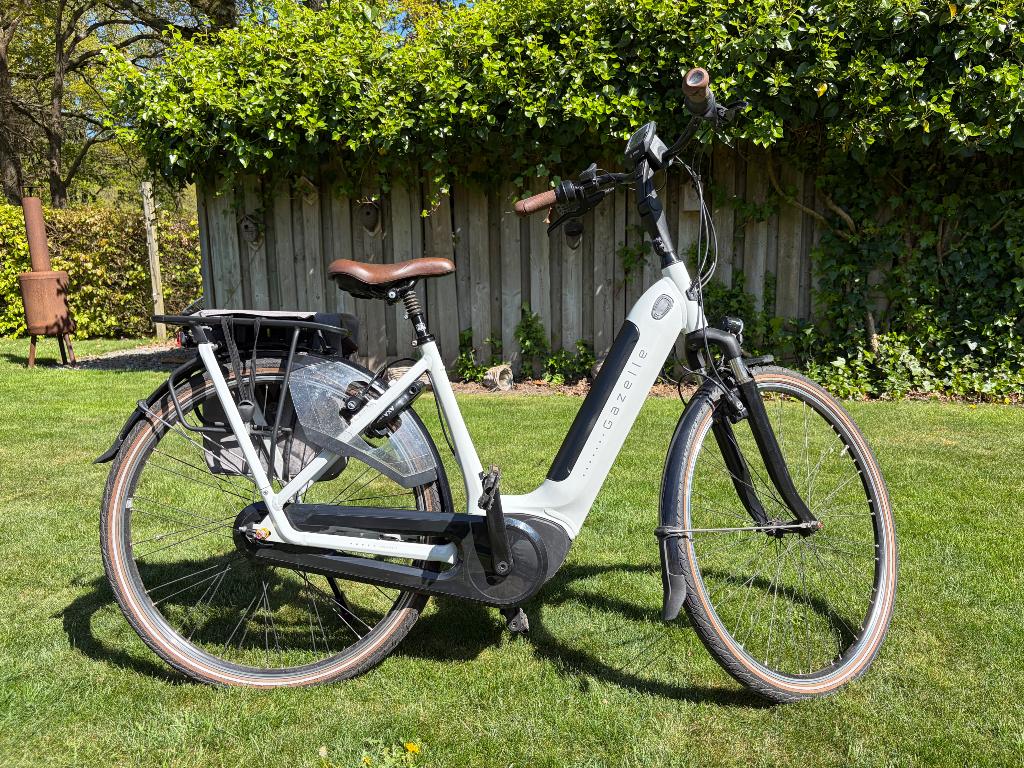 Gazelle Grenoble c7+, Ophalen, Zo goed als nieuw, 47 tot 51 cm, 50 km per accu of meer