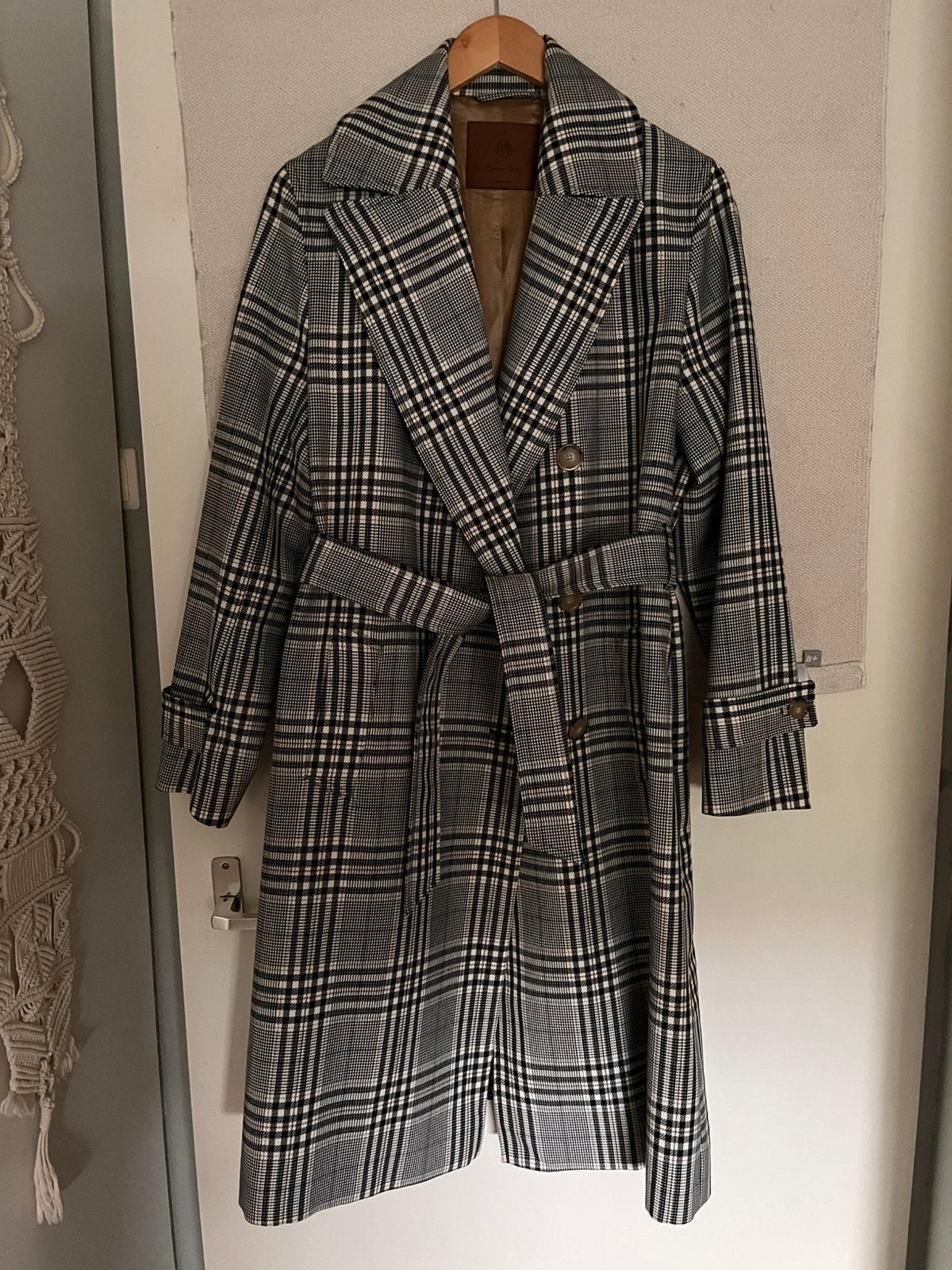 Trenchcoat Massimo Dutti, Verzenden, Zo goed als nieuw, Beige