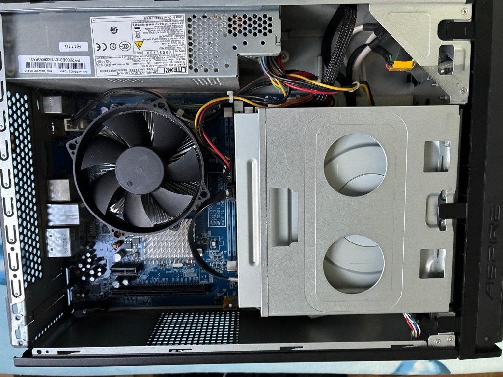 Acer Aspire AX3400, Ophalen, Gebruikt, HDD, 500 GB