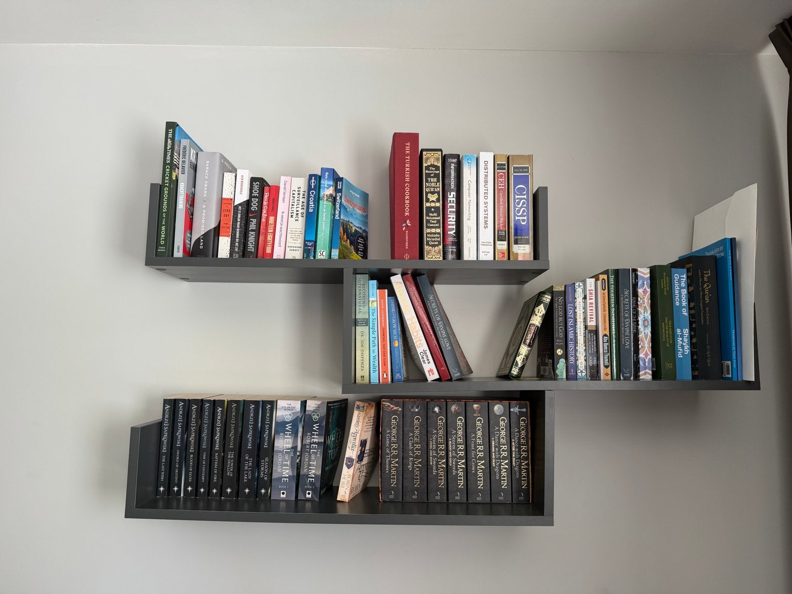 Nieuw NADUVI Wandrek Grijs - 65x120 cm, Huis en Inrichting, Kasten | Boekenkasten, Nieuw, 100 tot 150 cm, Minder dan 100 cm, 25 tot 50 cm