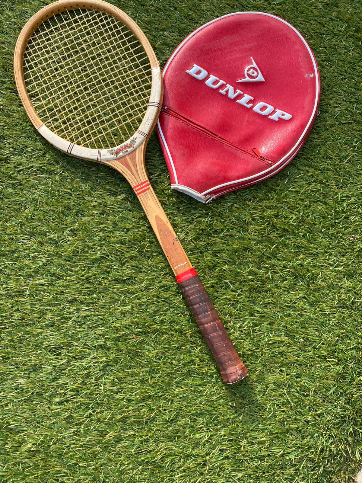 Tennisracket Dunlop (vintage), Ophalen of Verzenden, Gebruikt, Racket, Dunlop