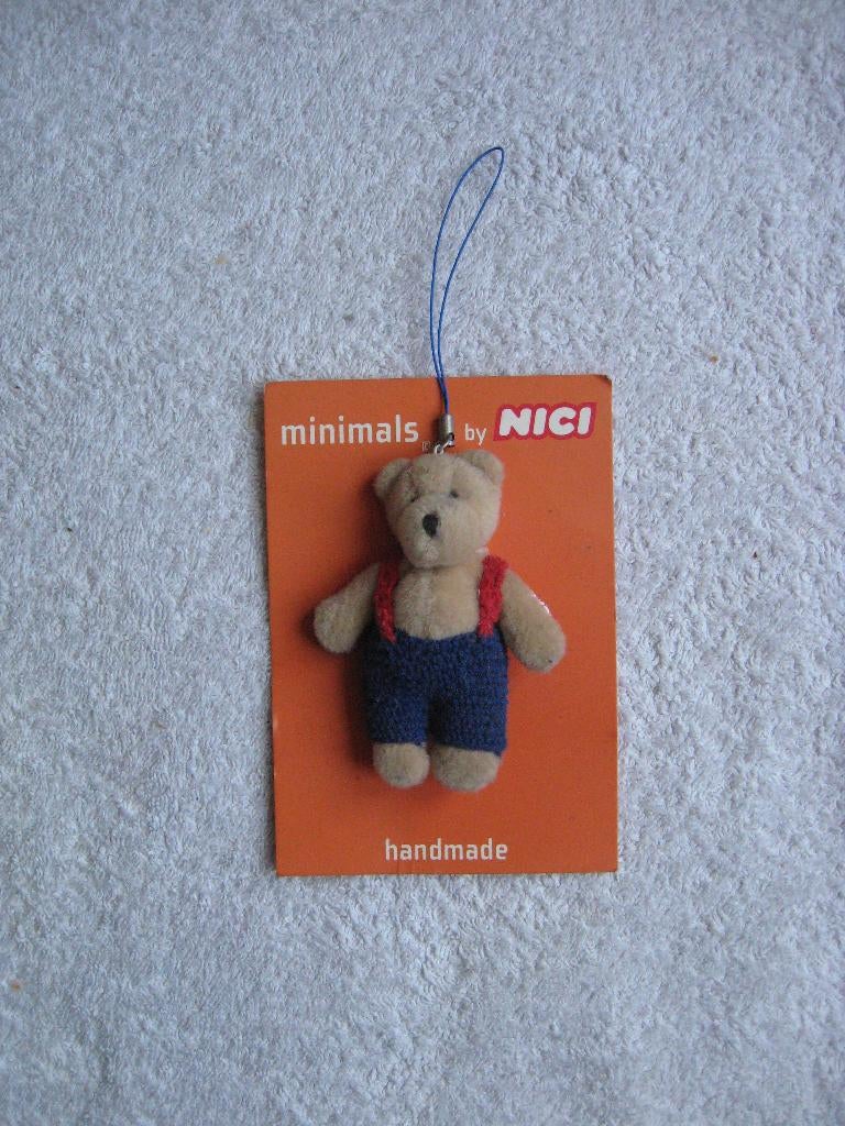 NICI minimals handmade beertje (nieuw op het kaartje) +1, Ophalen of Verzenden, Nieuw, Stoffen beer, Overige merken