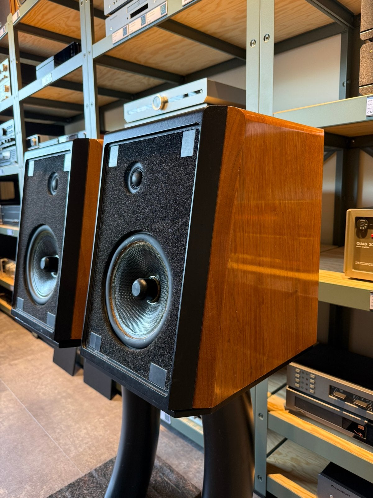 Reference 3a Royal Master, met zware stands, topstaat!, Contact@vintageaudiobreda.nl, Zo goed als nieuw, 120 watt of meer, Bosschendijk 193b, Oudenbosch