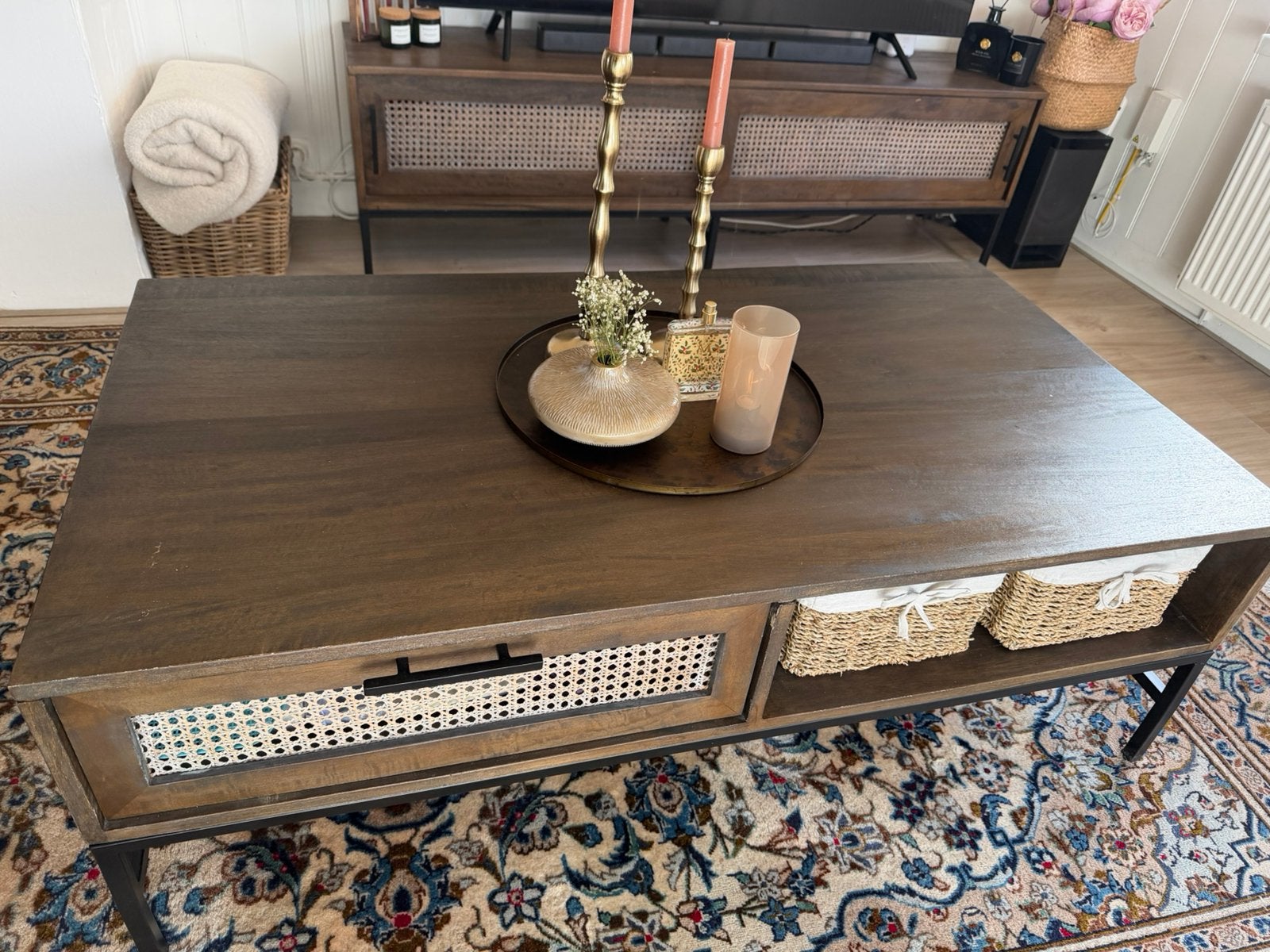 Salontafel van mangohout, Ophalen, Zo goed als nieuw
