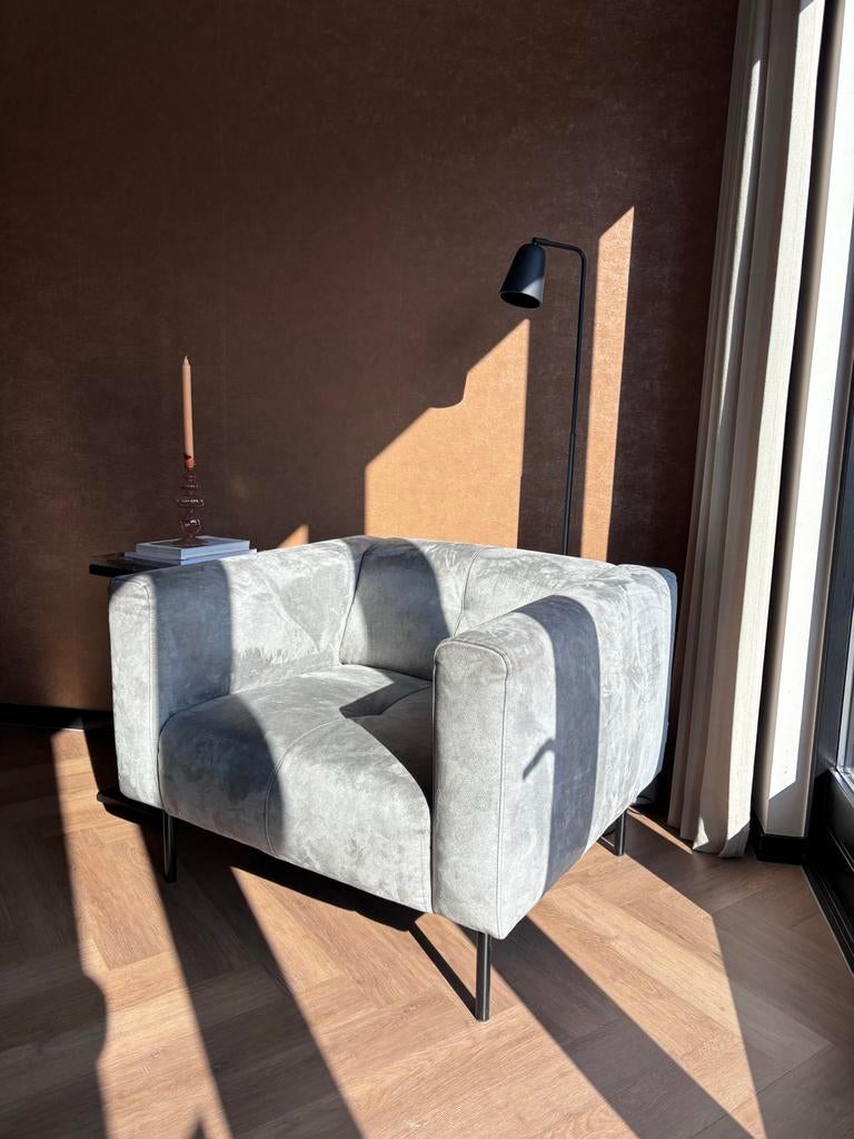 VT Wonen Fauteuil Skin-serie - Grijs, Ophalen, Minder dan 75 cm, Zo goed als nieuw, 75 tot 100 cm