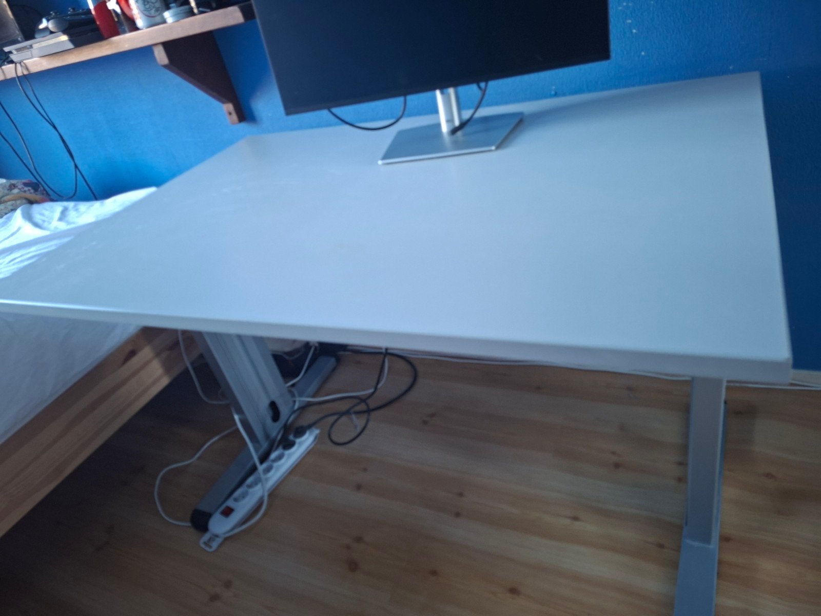 Wit bureau - ideaal voor thuiswerkplek, Gebruikt, Spaanplaat of MDF, Overige merken, Computerbureau
