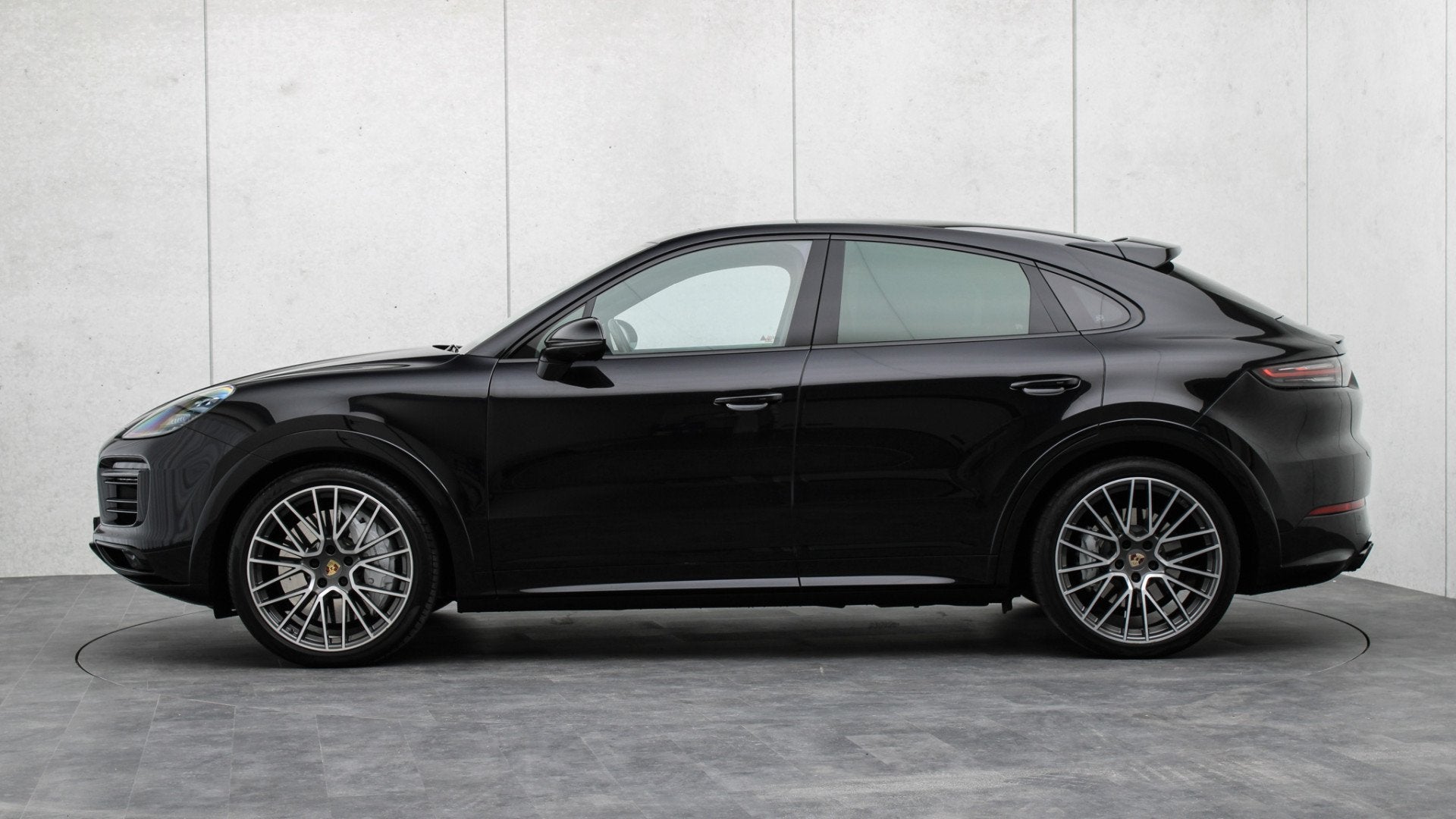 Porsche Cayenne Coupé 2.9 S SportDesign | Burmester 3D | St, Auto's, Gebruikt, Zwart, Leder, Bedrijf