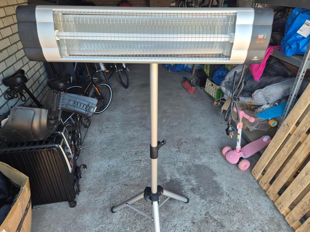 KESSER Infrarood Heater 2500W met Statief - Elektrisch, Tuin en Terras, Terrasverwarmers, Ophalen, Nieuw, Elektrisch, Vloer