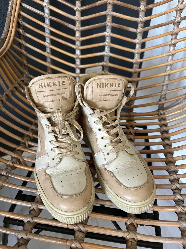 Nikkie halfhoge sneakers maat 40, Kleding | Dames, Schoenen, Ophalen of Verzenden, Gedragen, Sneakers of Gympen