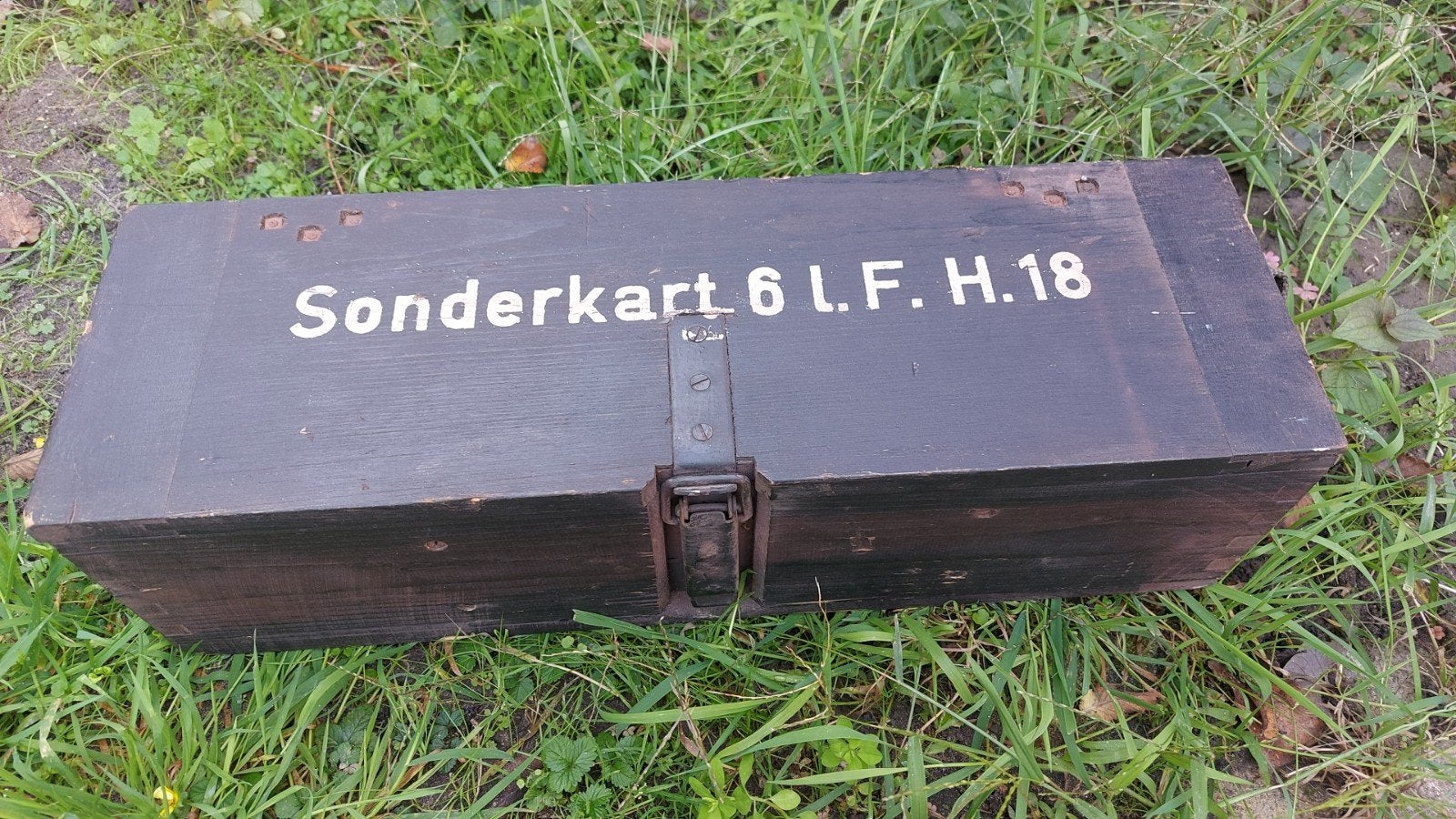 Duitse kist voor sonderkartusche lfh18 kanon huls hulzen, Verzamelen, Ophalen of Verzenden