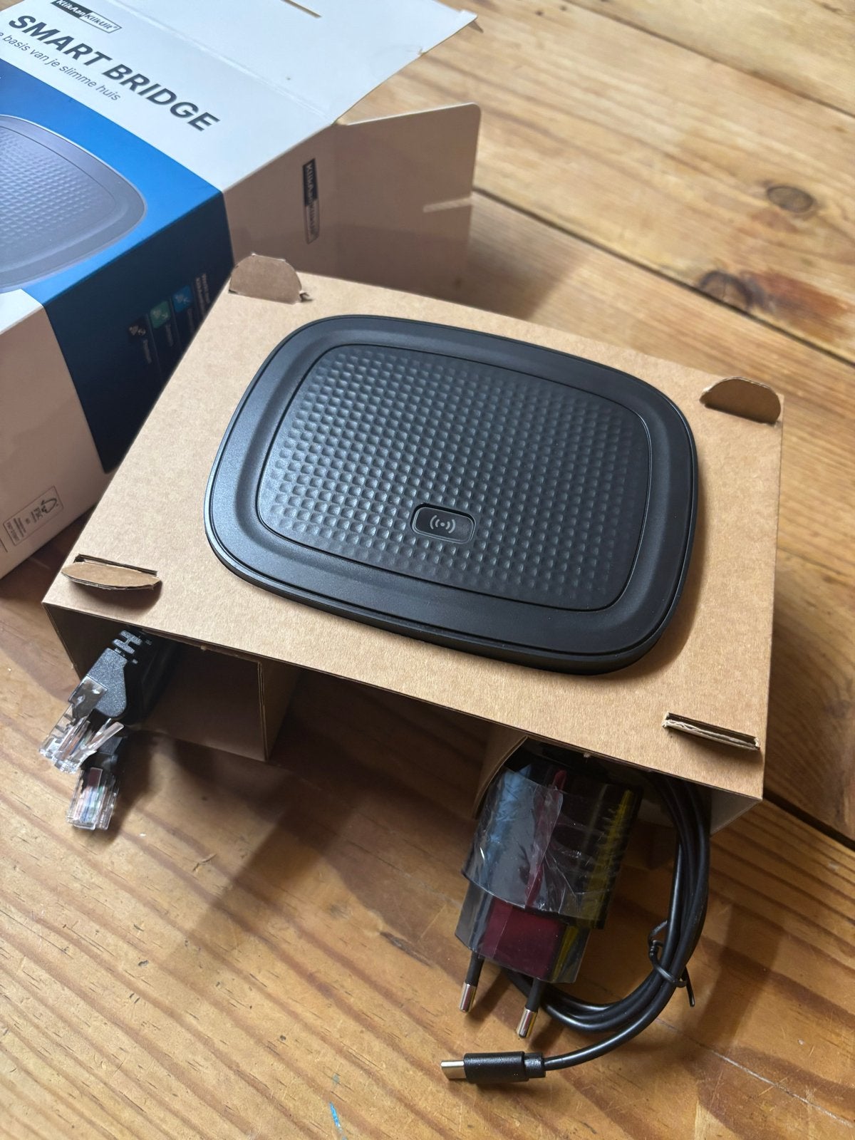 KliKaanKliKuit Smart Bridge - Basis voor je slimme huis, Ophalen of Verzenden, Nieuw, Router