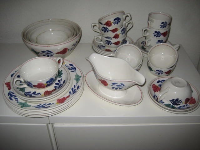 Boerenbont servies onderdelen Maastricht & Boch, Gebruikt, Ophalen of Verzenden, Bord(en), Overige stijlen