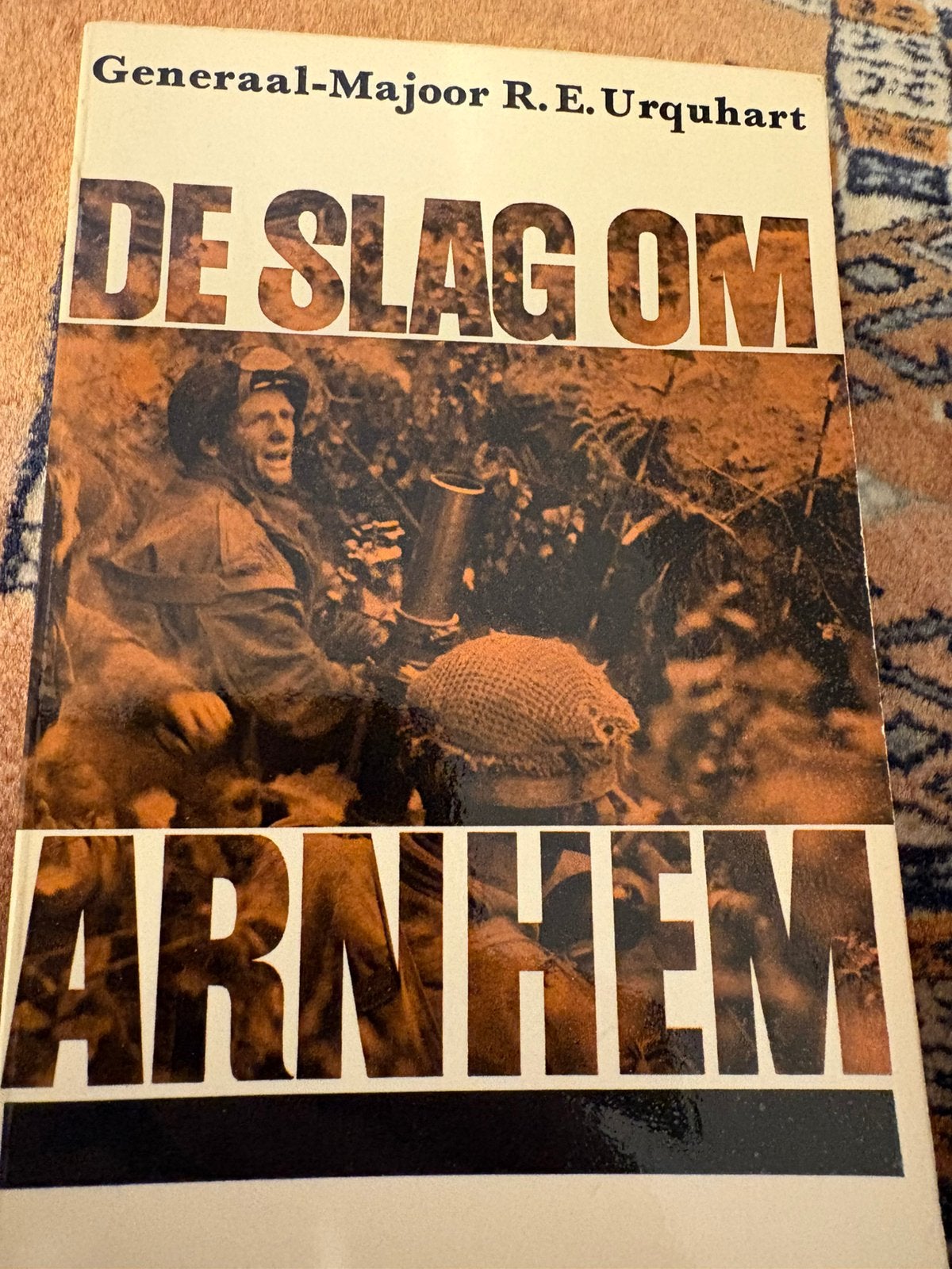 De slag om Arnhem., Ophalen of Verzenden, Overige onderwerpen, Tweede Wereldoorlog, Gelezen