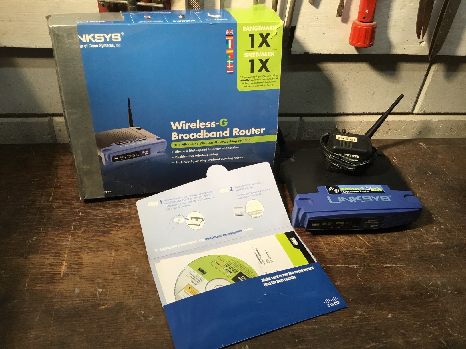 Router EZ. € 8,50, Ophalen of Verzenden, Zo goed als nieuw