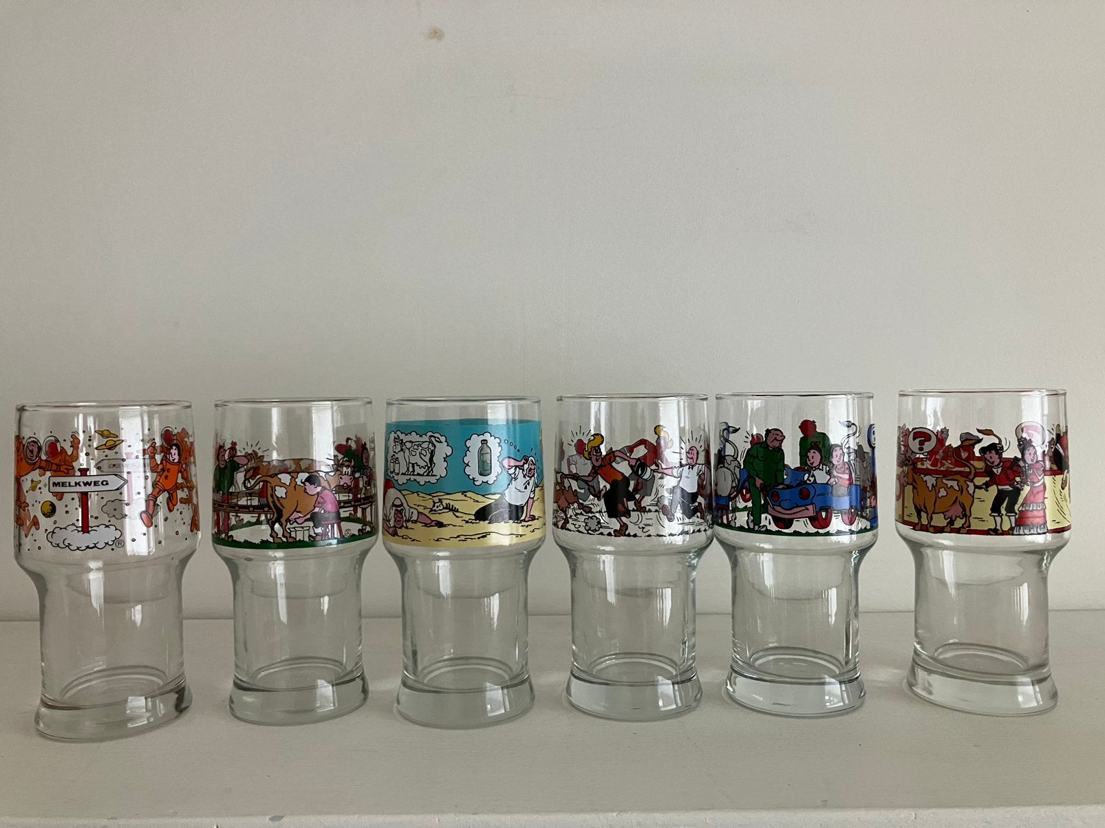 Unieke Set van 6 Vintage Suske en Wiske Melkglazen (AH,1987), Ophalen of Verzenden, Zo goed als nieuw, Bierglas