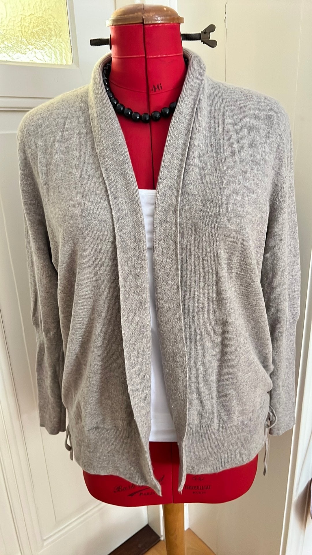 REPEAT vest beige mt 42, Ophalen of Verzenden, Zo goed als nieuw, Maat 42/44 (L), Beige