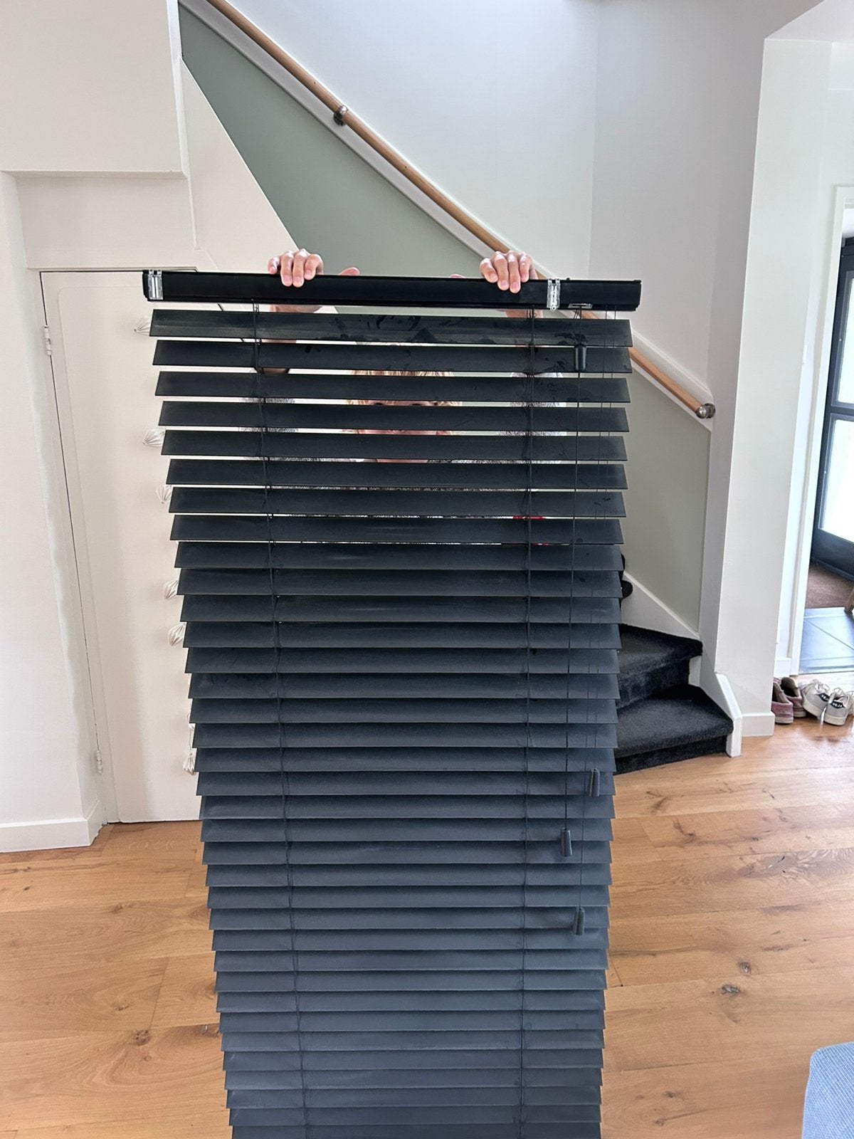 Zwarte jaloezieën van Veneta,163x73 cm, Ophalen, Gebruikt, Overige merken, Zwart