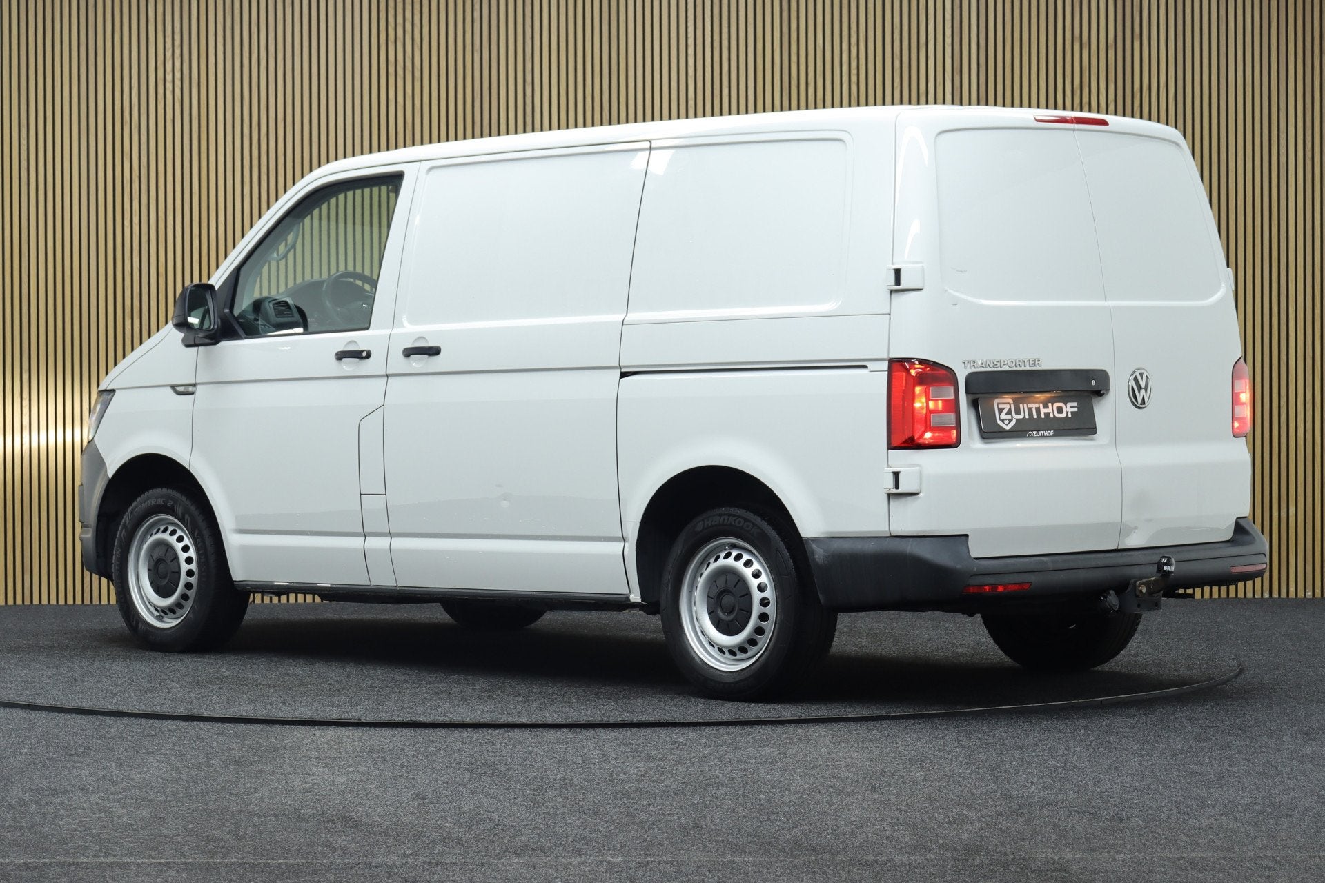Volkswagen Transporter 2.0 TDI 150 PK L1H1 Trendline | 2X Sc, Auto's, Stof, Gebruikt, 4 cilinders, 150 pk