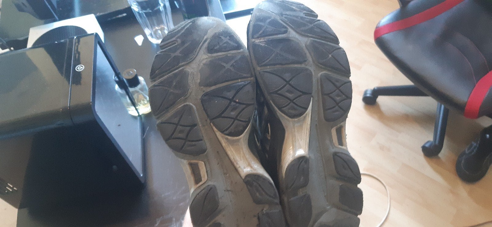 Asices schoenen maat 41 42, Wit, Ophalen of Verzenden, Gedragen, Asics
