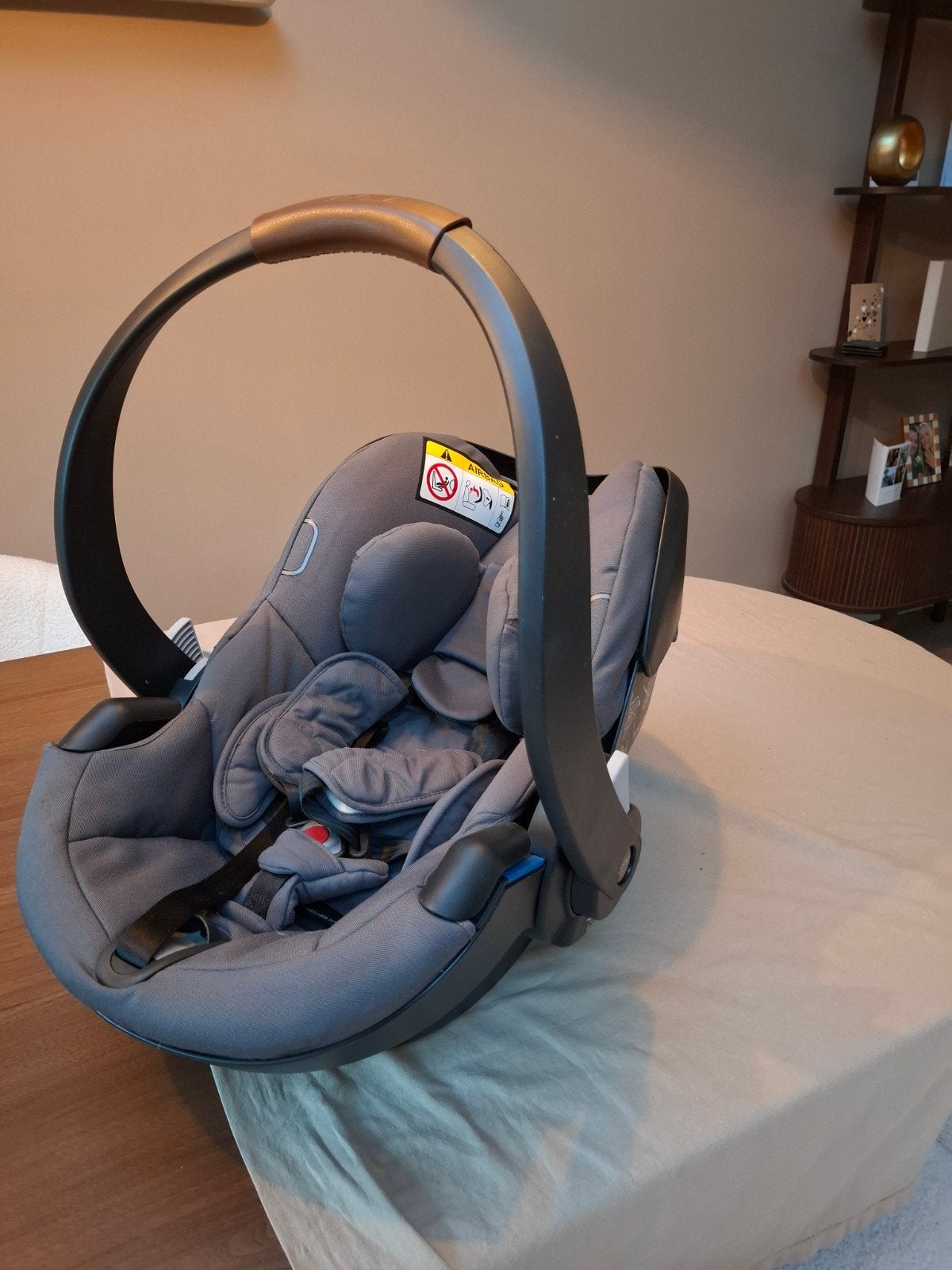Joolz iZi Go Modular by BeSafe baby autostoel met verkleiner, Kinderen en Baby's, Zo goed als nieuw, Isofix, 0 t/m 13 kg, Ophalen