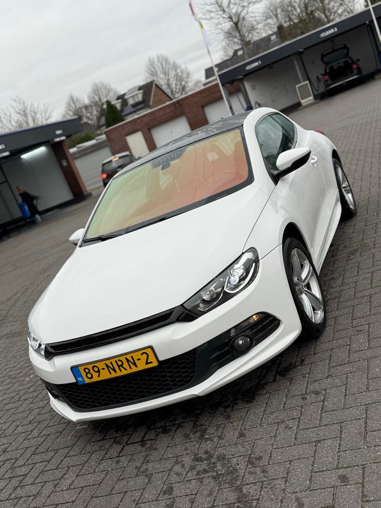 Volkswagen Scirocco 1.4 TSI 2010, Voorwielaandrijving, 15 km/l, 4 cilinders, Wit