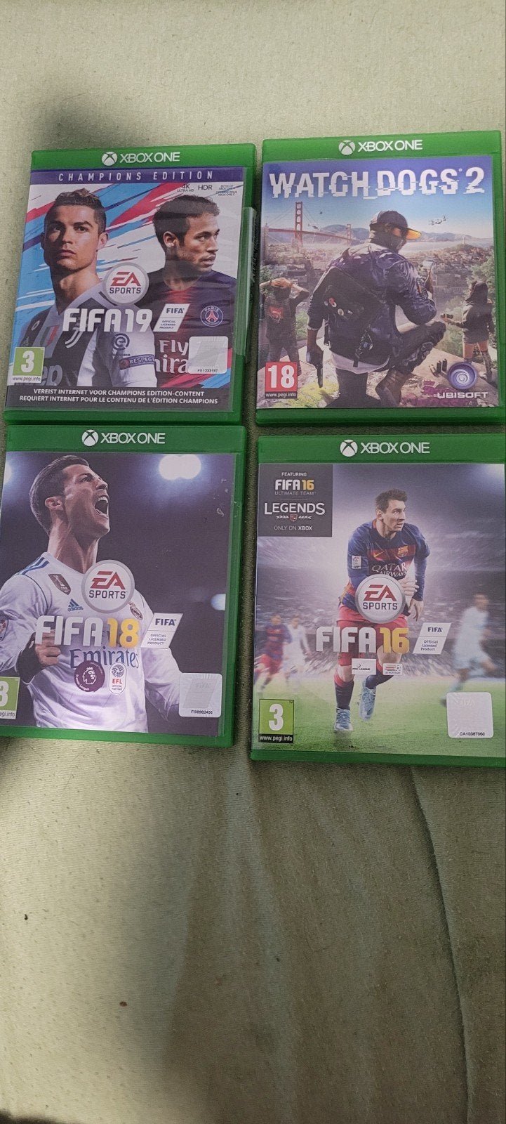4 Xbox One/Series S/X games, Ophalen of Verzenden, Zo goed als nieuw
