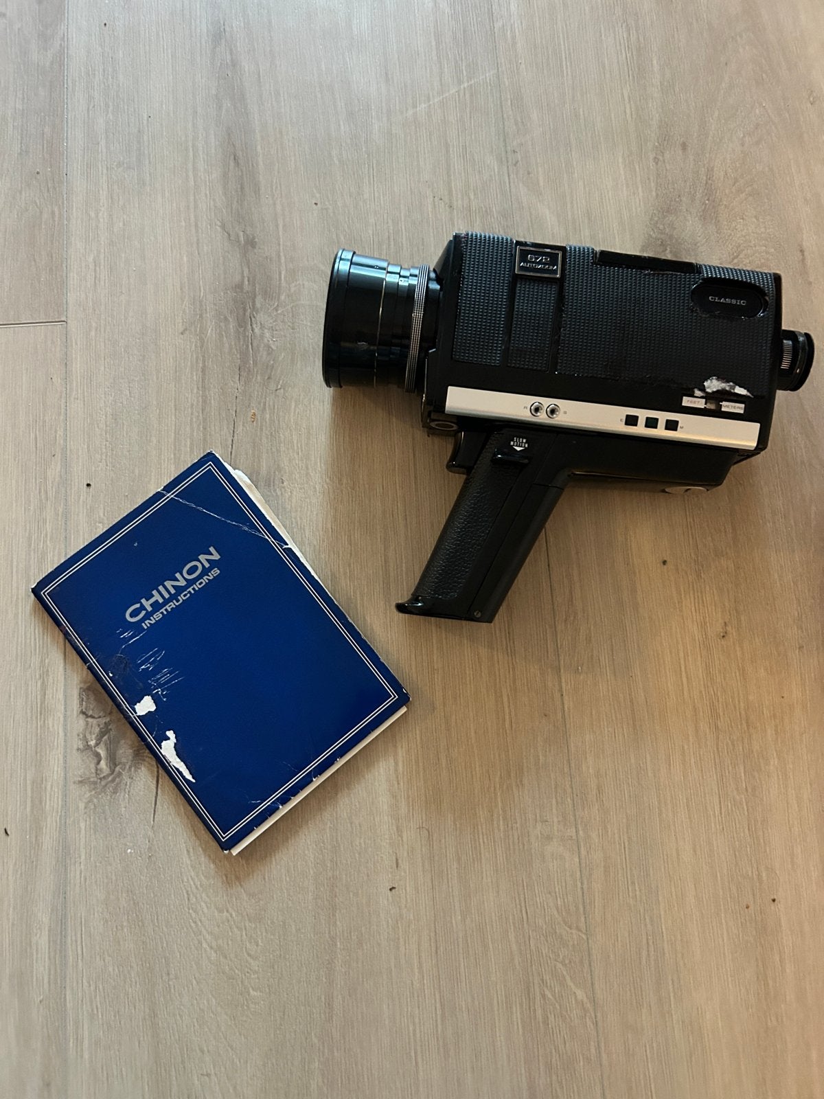 Chinon 672 Autozoom Super 8 Filmcamera met handleiding, Ophalen of Verzenden, 8mm, Camera