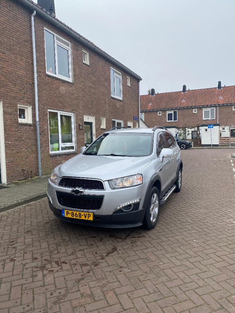 Chevrolet Captiva 2.4 LE5 2WD 2011 Grijs, Voorwielaandrijving, Euro 5, Stof, Zwart