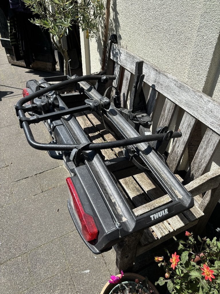 Thule fietsendrager, Ophalen, Gebruikt, Elektrische fiets, 2 fietsen