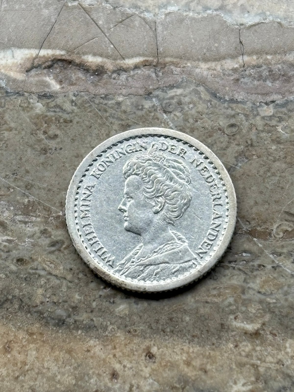 10 cent 1915 Wilhelmina , zeer mooie kwaliteit , zilver, Postzegels en Munten, Zilver, Ophalen of Verzenden, 10 cent, Koningin Wilhelmina