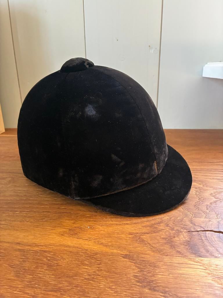 Mooie kinder cap voor paardrijden, Dieren en Toebehoren, Paardrijkleding, Ophalen, Kinderen, Zo goed als nieuw, Recreatie