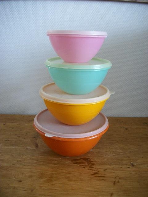 4 Tupperware Schaaltjes ( retro ), Huis en Inrichting, Keuken | Tupperware, Ophalen of Verzenden, Gebruikt, Schaal
