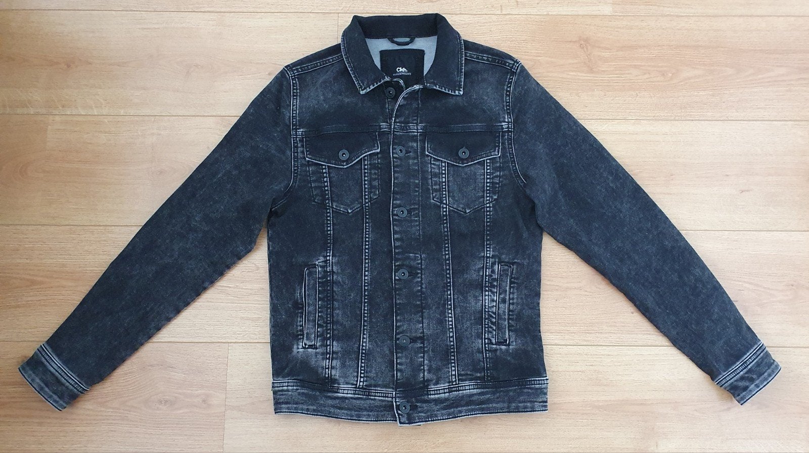 Nieuw grijs jogjeans spijkerjasje van Clockhouse maat S., Kleding | Heren, Nieuw, Ophalen of Verzenden, Clockhouse, Grijs