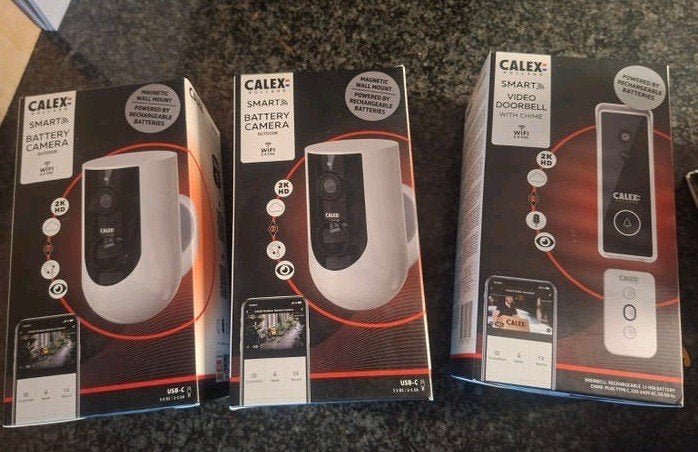 2x Calex Smart Camera - Nieuw in doos en 1x Deurbel, Beweging, Nieuw, Ophalen of Verzenden, Compleet systeem