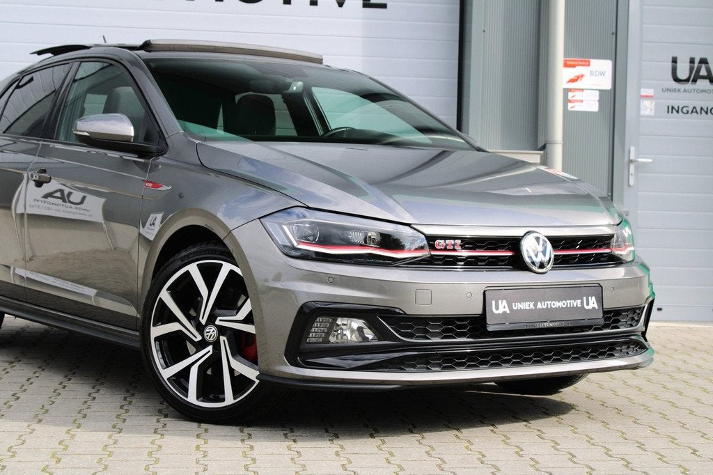 Volkswagen Polo 2.0 TSI GTI | PANO | DSG | VIRTUAL | 18" BRE, Stof, Gebruikt, Zwart, 4 cilinders