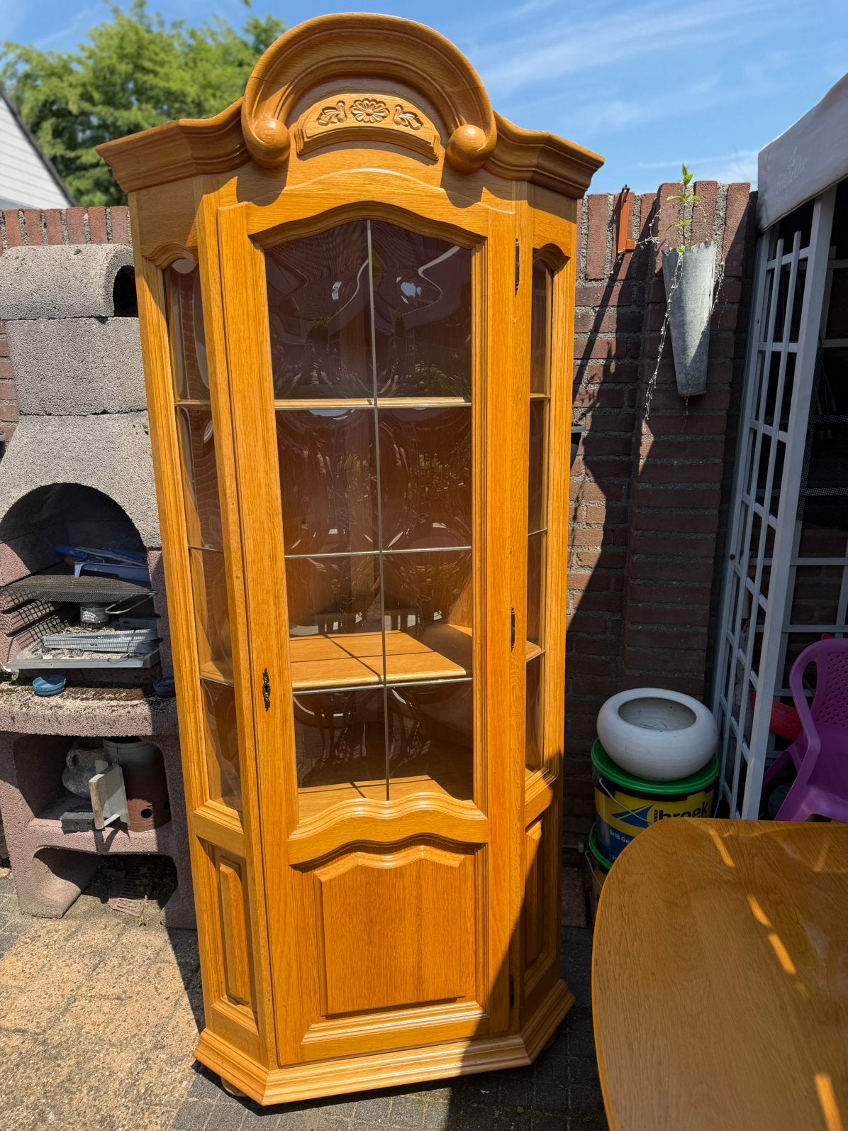 Eikenhouten hoekkast met verlichting en bol glas, Ophalen, Gebruikt, 200 cm of meer, Eikenhout