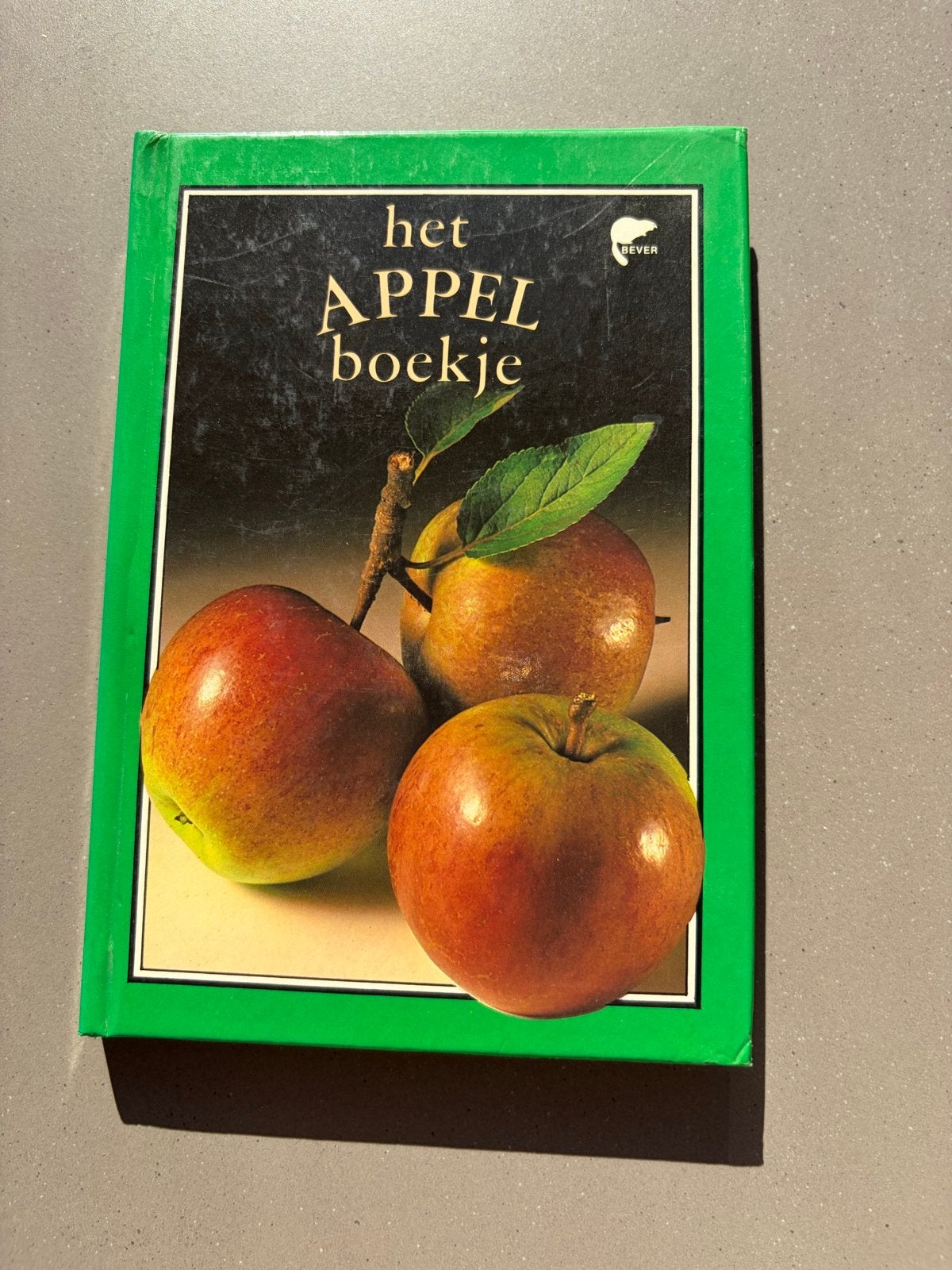 Het Appel Boekje - Recepten en Feiten over Appels, Boeken, Voorgerechten en Soepen, Ophalen of Verzenden, Zo goed als nieuw, Gezond koken