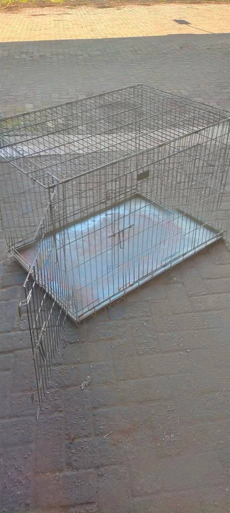 Afmeting 107 cm br. 68 cm breed en 75 cm hoog.  Gegalv., Dieren en Toebehoren, Ophalen of Verzenden