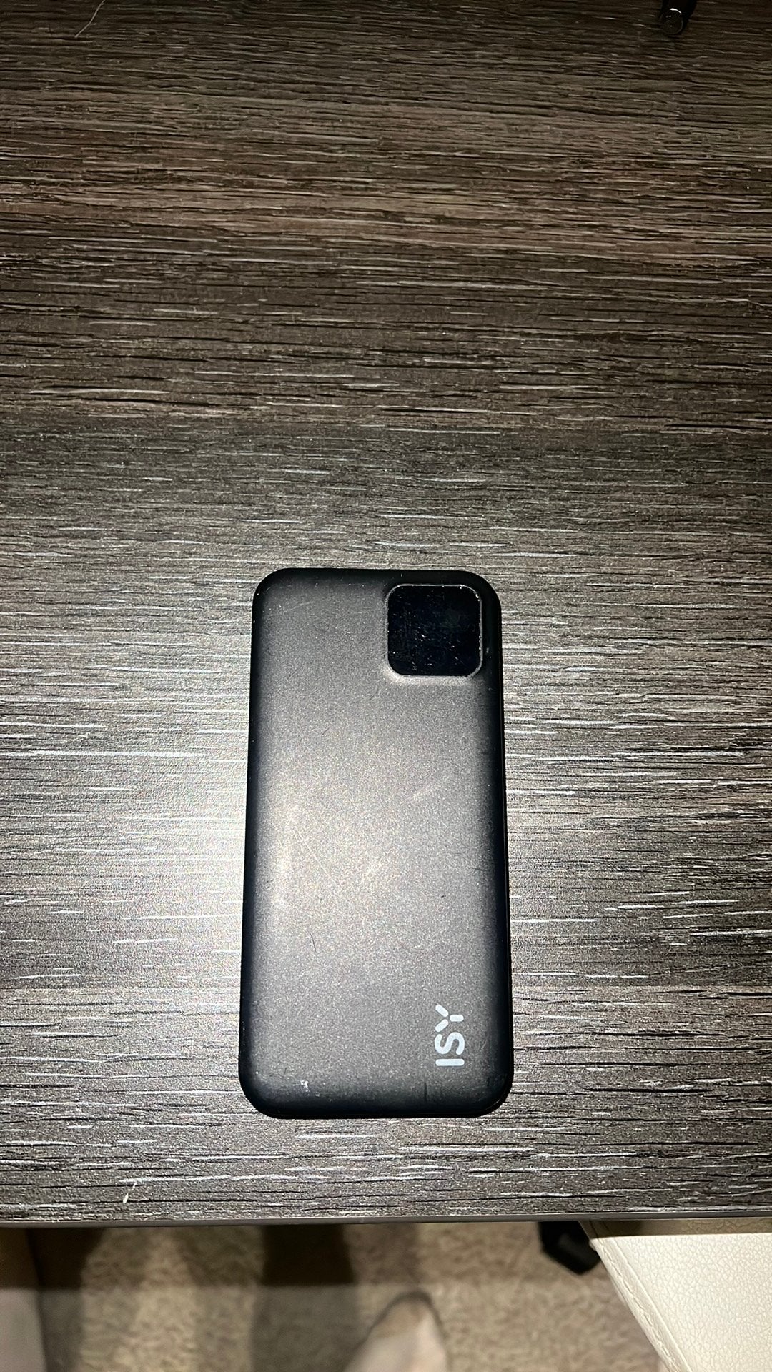 ISY Power Bank met defect - Ideaal voor onderdelen, Ophalen of Verzenden, Niet werkend