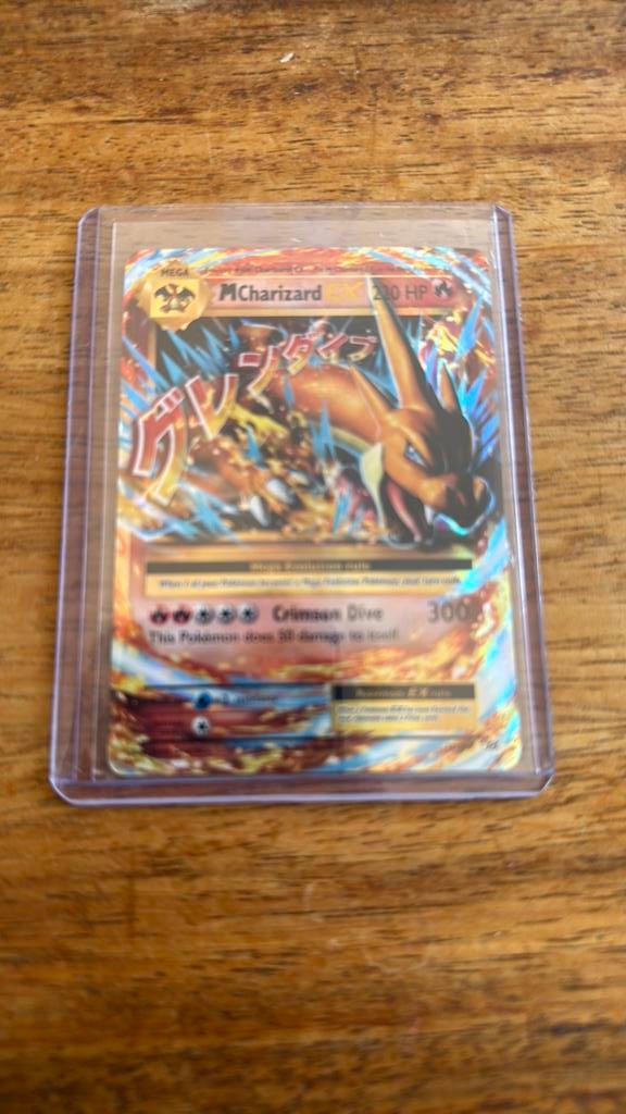 M Charizard EX Pokémon Kaart 220 HP - Full Art, Ophalen of Verzenden, Zo goed als nieuw, Losse kaart
