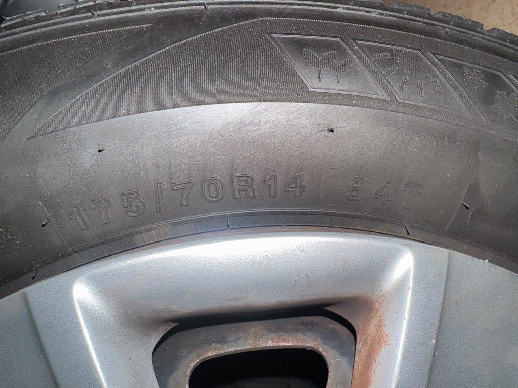 All Season 175x70R14 5x100.Volkswagen Polo Seat Ibiza, Auto-onderdelen, 14 inch, Gebruikt, Banden en Velgen, All Season