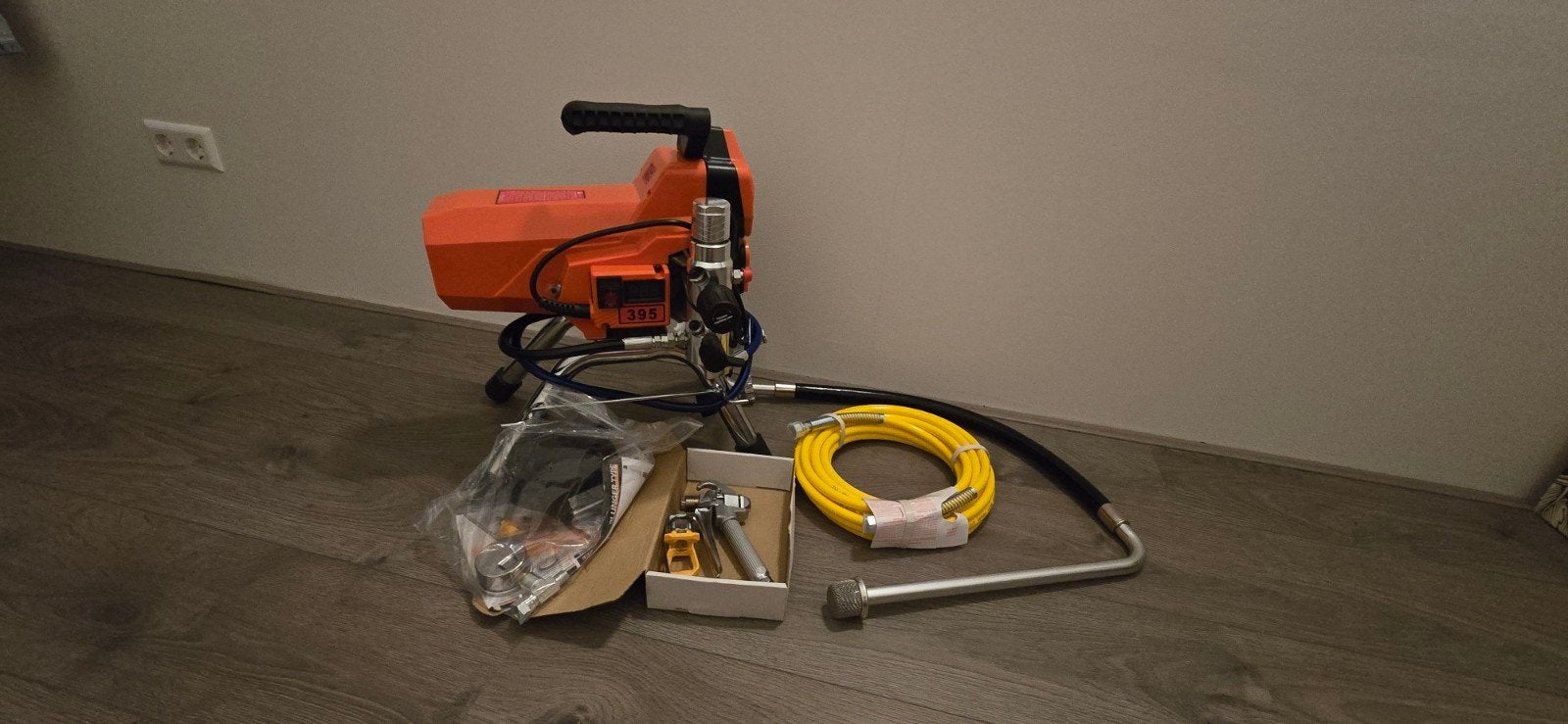 Vevor Hogedruk Airless Verfspuit - Compleet set, Doe-het-zelf en Verbouw, Ophalen of Verzenden, Nieuw, Verfspuit of Verfpomp
