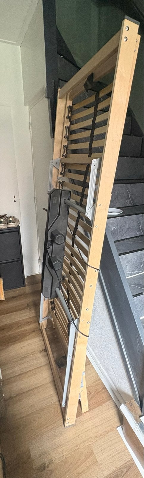 Lattenbodem 90x200 elektrisch verstelbaar, z.g.a.n., Ophalen, 90 cm, Eenpersoons, Zo goed als nieuw