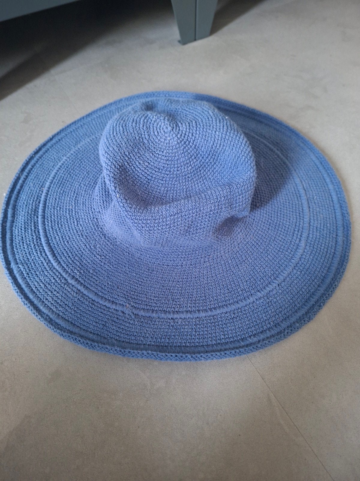 Stijlvolle Blauwe Zomerhoed - Perfect voor de Zon!, Hoed, One size fits all, Ophalen of Verzenden, Onbekend