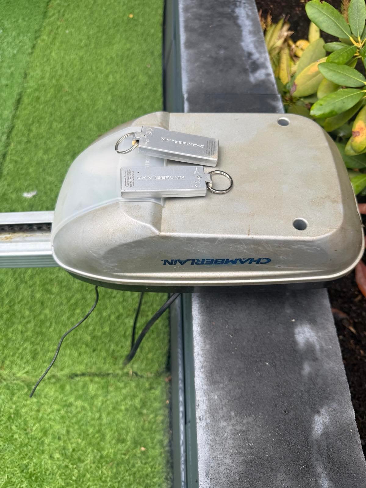 Motor voor garagedeur, Tuin en Terras, Ophalen, Zo goed als nieuw