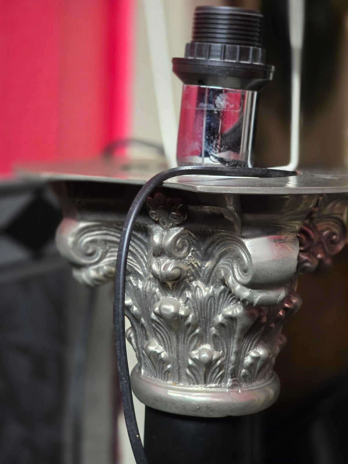 Eichholtz vloerlamp heel zwaar moet nieuwe fitting op, Huis en Inrichting, Ophalen, Gebruikt, Metaal, 150 tot 200 cm