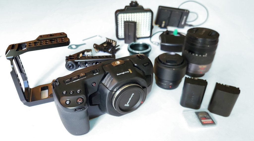 BlackMagic Design Cinema 4K Camera COMPLETE KIT, Audio, Tv en Foto, Videocamera's Digitaal, Full HD, Zo goed als nieuw, 8 tot 20x